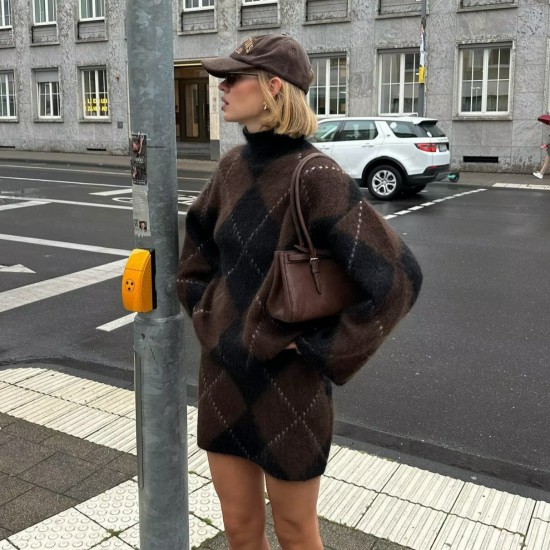 Women's Autumn Winter EU-US Style Plaid Pullover Knit Top + Knit Skirt Set